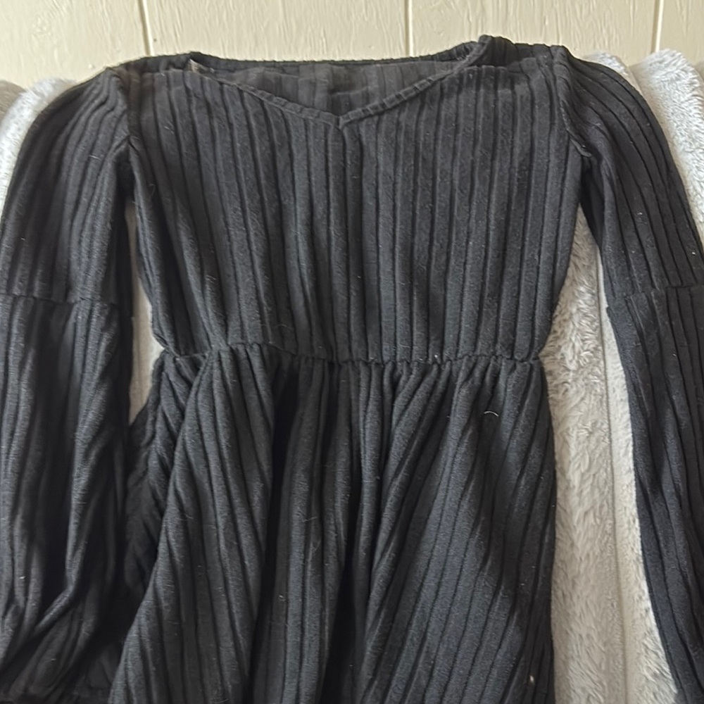 SHEIN Gray Pleated V-neck Sweater